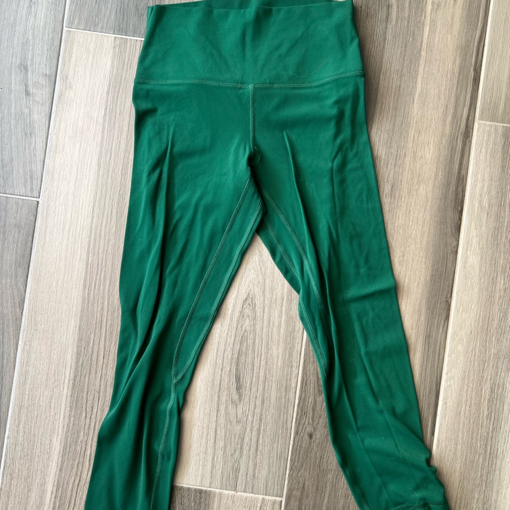 Lulu evergreen align leggings, size 6